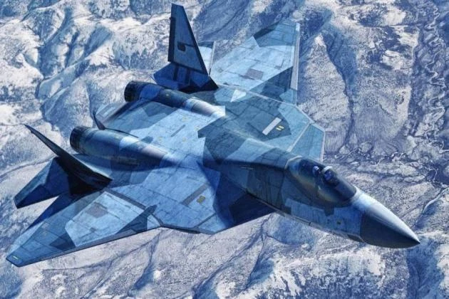Su-57: Γιατί το ρωσικό stealth μαχητικό υπερέχει του F-22 και του F-35 σύμφωνα με τη Sukhoi (βίντεο)